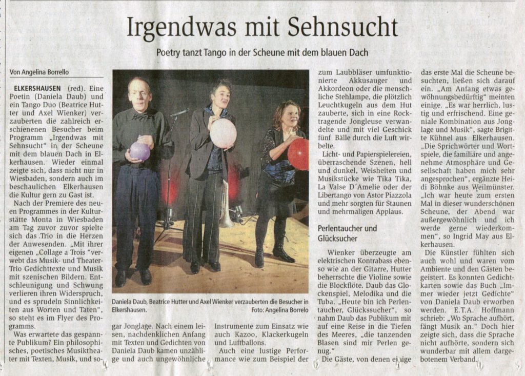 Zeitungsartikel "Irgendwas mit Sehnsucht - Poetry tanzt Tango in der Scheune mit dem blauen Dach"